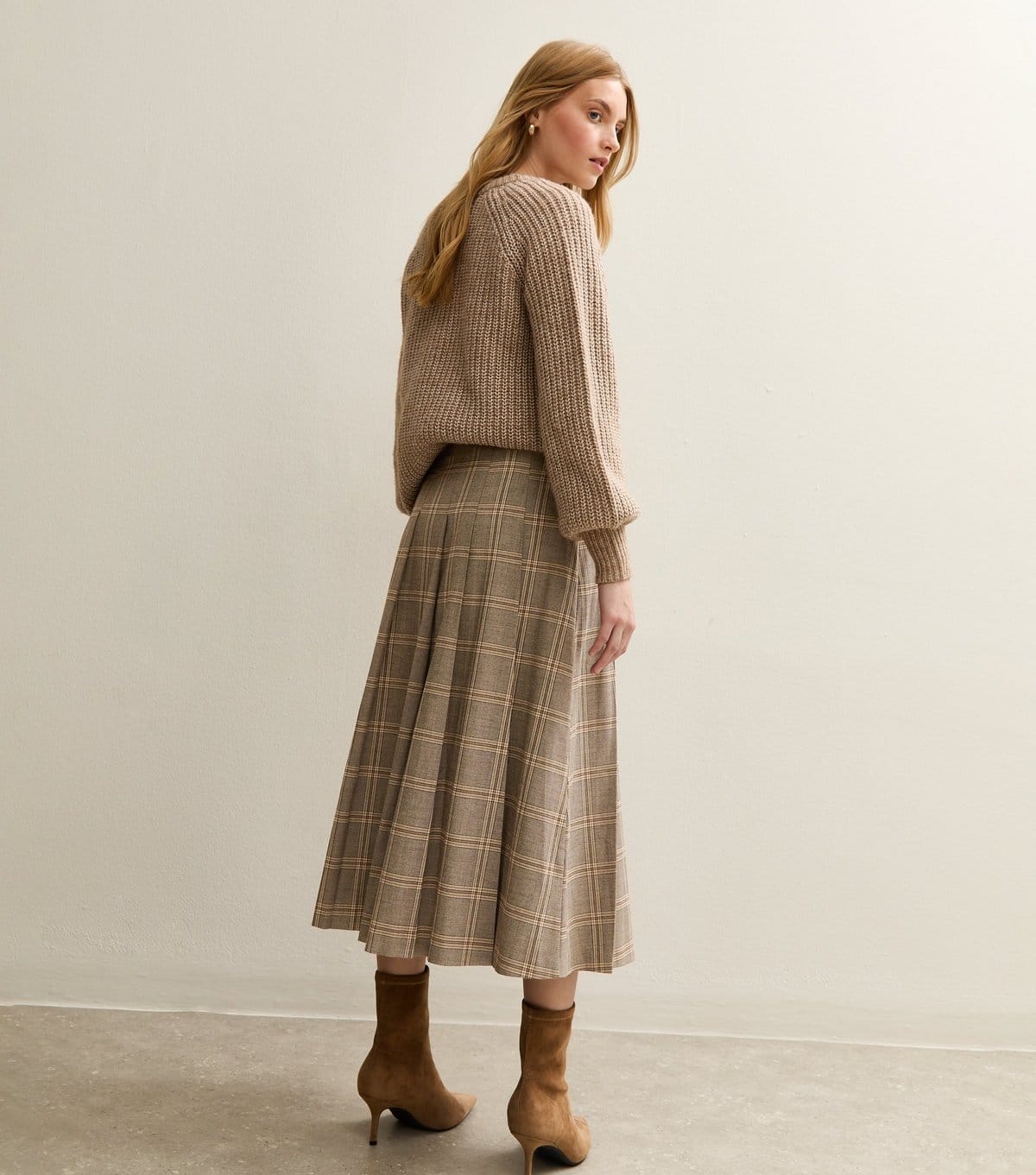 New Look Women's Brown Checked Buckle Trim Midi Skirt New Look - 4