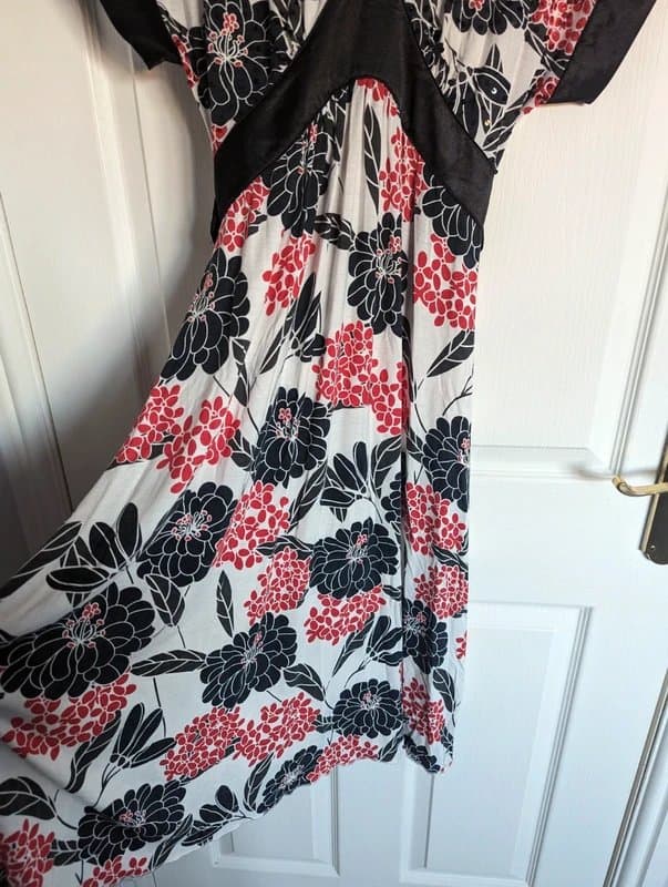 New Look Floral kimono style dress