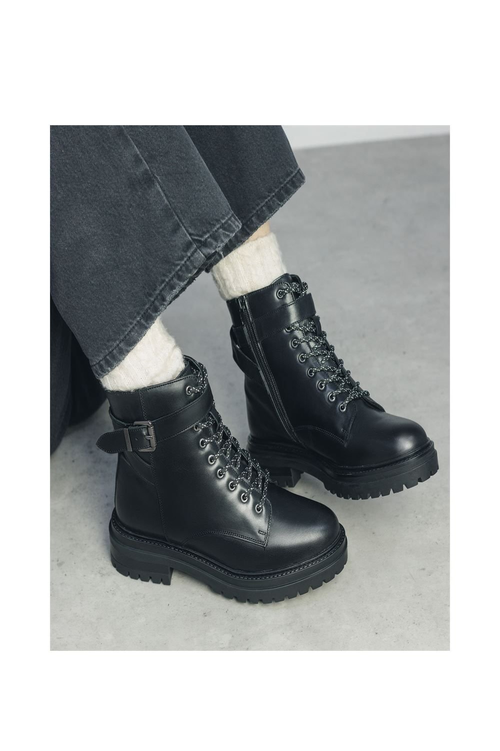 Moda In Pelle Moda In Pelle Women's 'Omola' Leather Ankle Boots in Black - 2