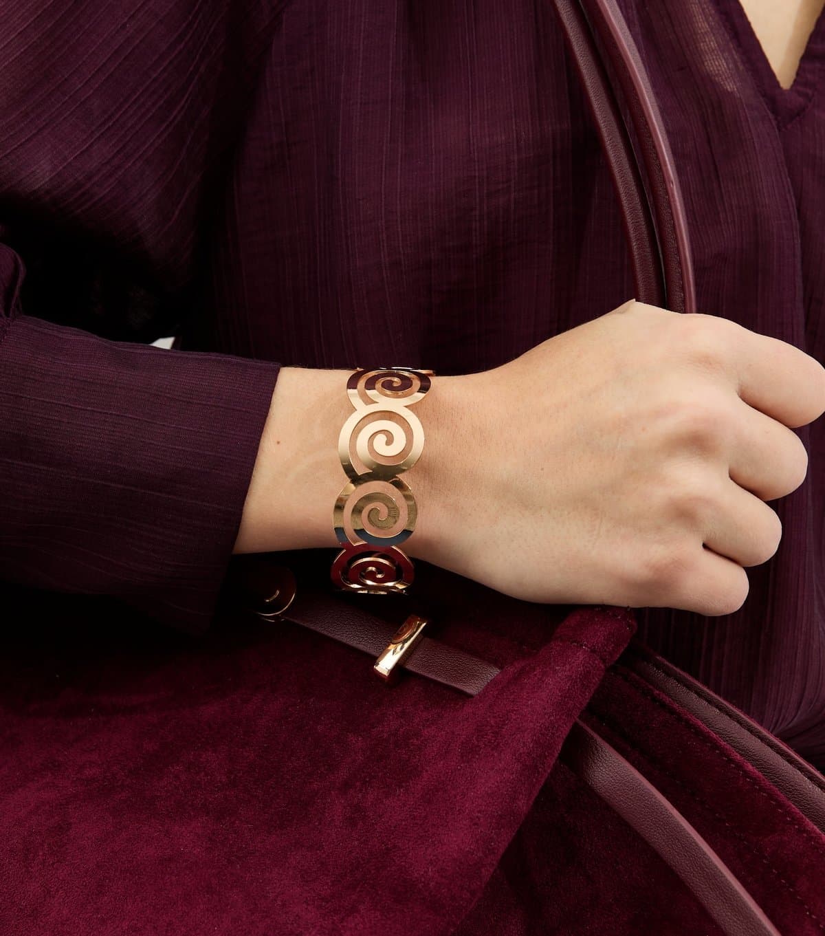 New Look Gold Tone Swirl Shaped Cuff Bracelet New Look