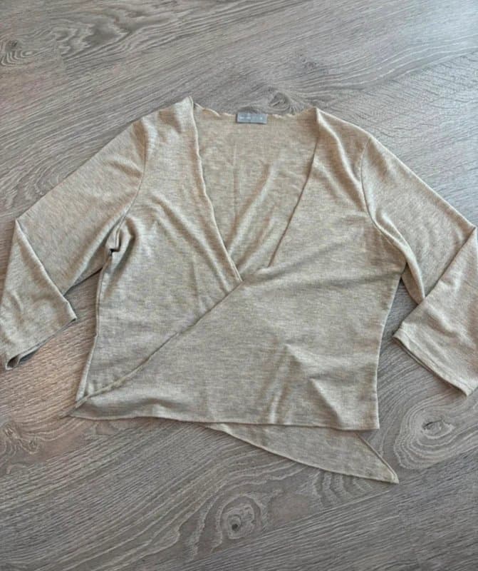Per Una Per Una wrap style cardigan top size 16