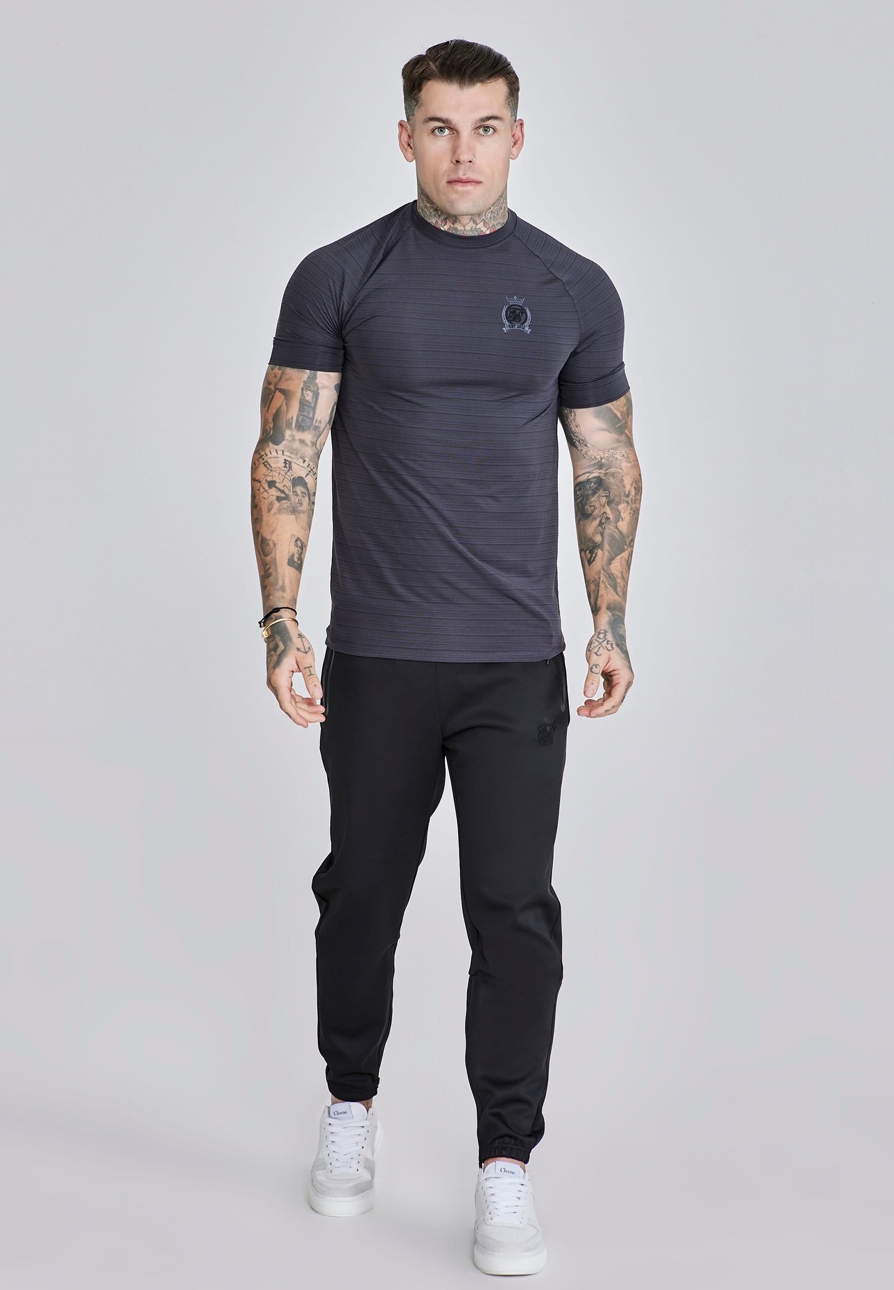 SikSilk SikSilk Men's Crest Tech T-Shirt in Grey - 4