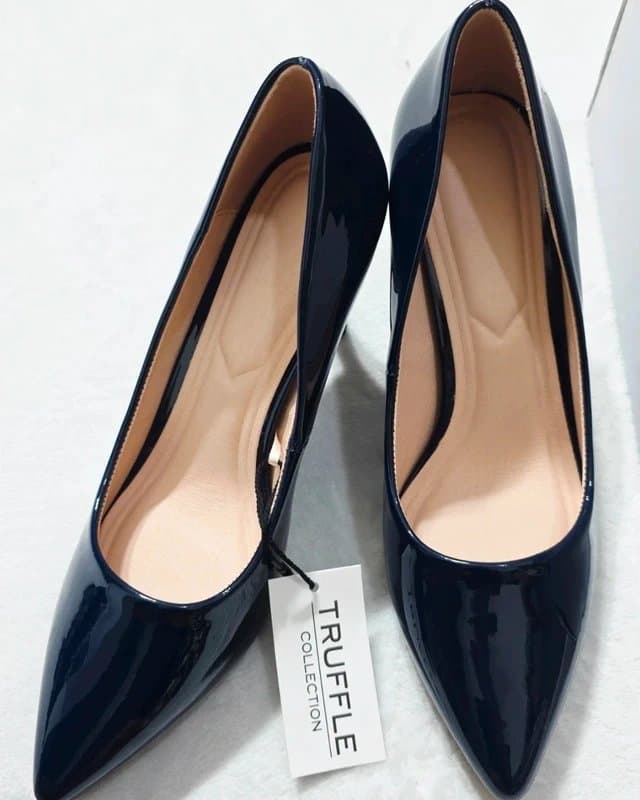 Truffle Truffle Collection Navy Patent Court Heels UK 5 EU 38 Pointed Toe Pumps
