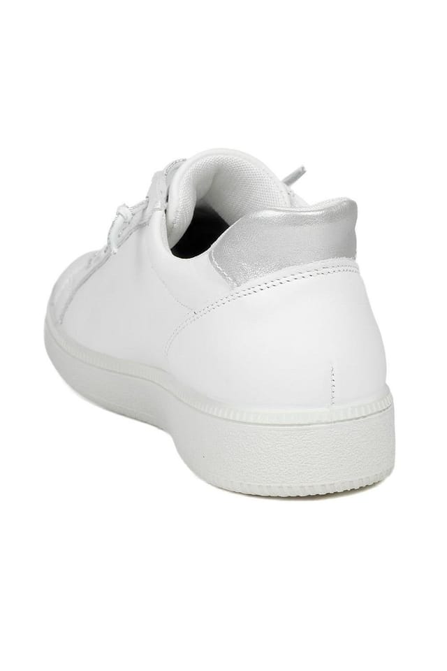 Jones Bootmaker Jones Bootmaker Women's Ainsley Leather Trainers in White - 3