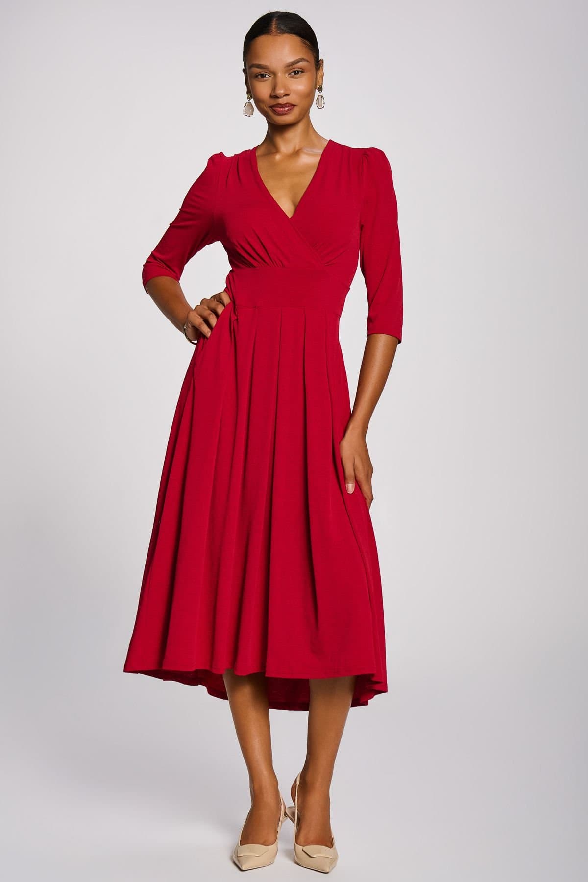Jolie Moi Jolie Moi Women's 3/4 Sleeve Sheen Jersey Midi Dress in Red