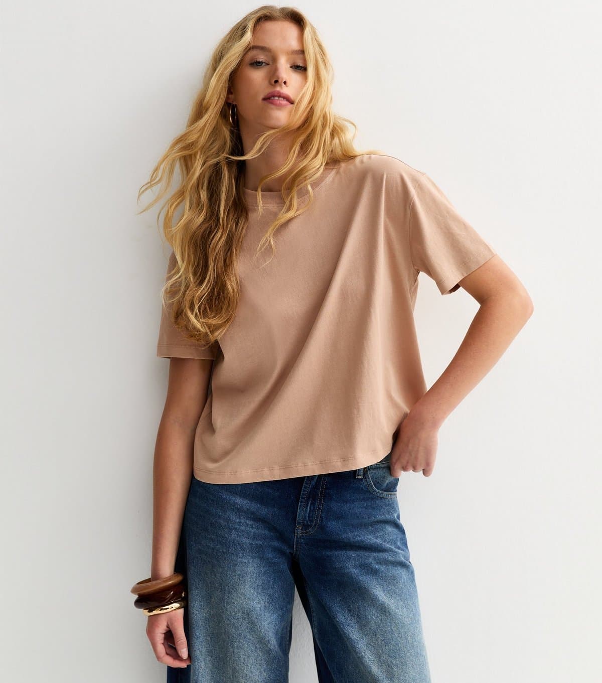 New Look Women's Mink Cotton Boxy Fit T-Shirt New Look