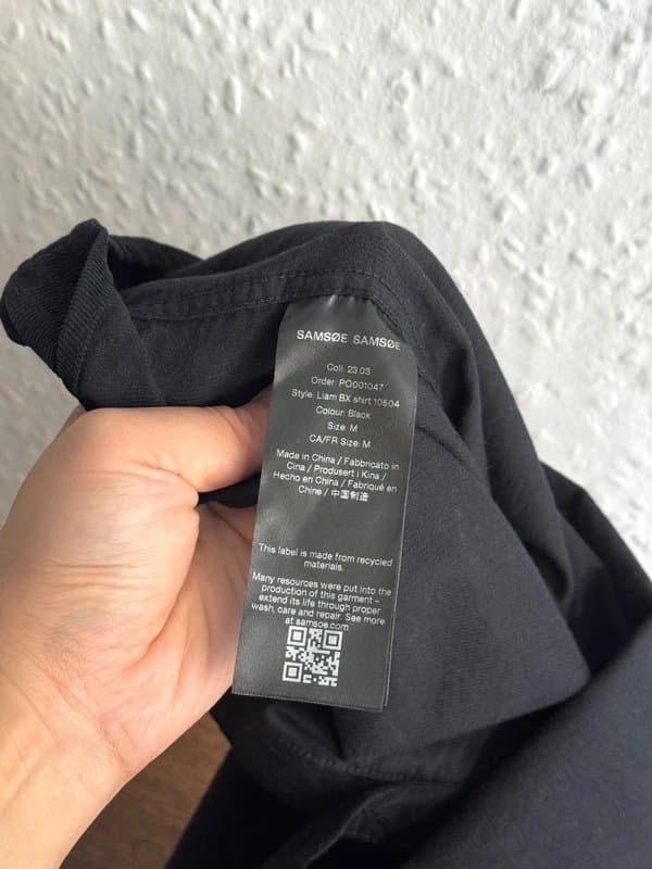 Samsøe Samsøe Men's Samsoe Samsoe Black Corduroy Button Down Shirt - Size M