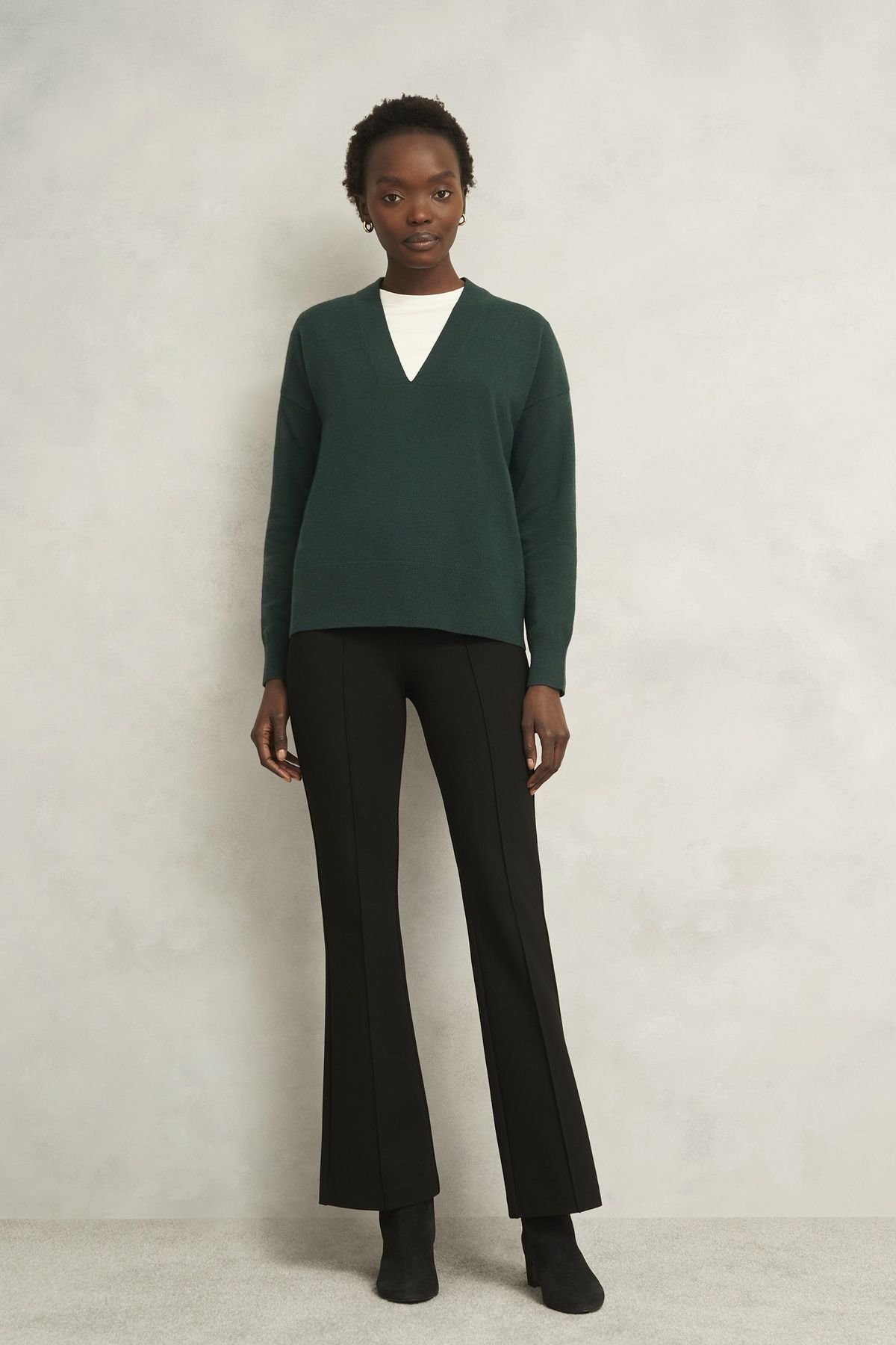 Hobbs London Hobbs London Women's Lettie Jumper in Bottle Green - 3