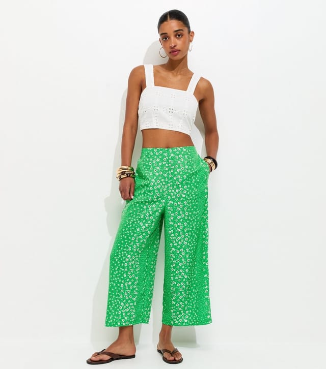 New Look Women's Green Floral Print Cropped Wide Leg Trousers New Look - 2