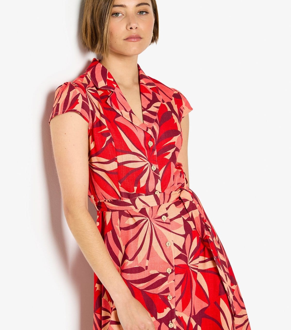 Apricot Women's Red Tropical Leaf Print Mini Shirt Dress Apricot New Look - 4
