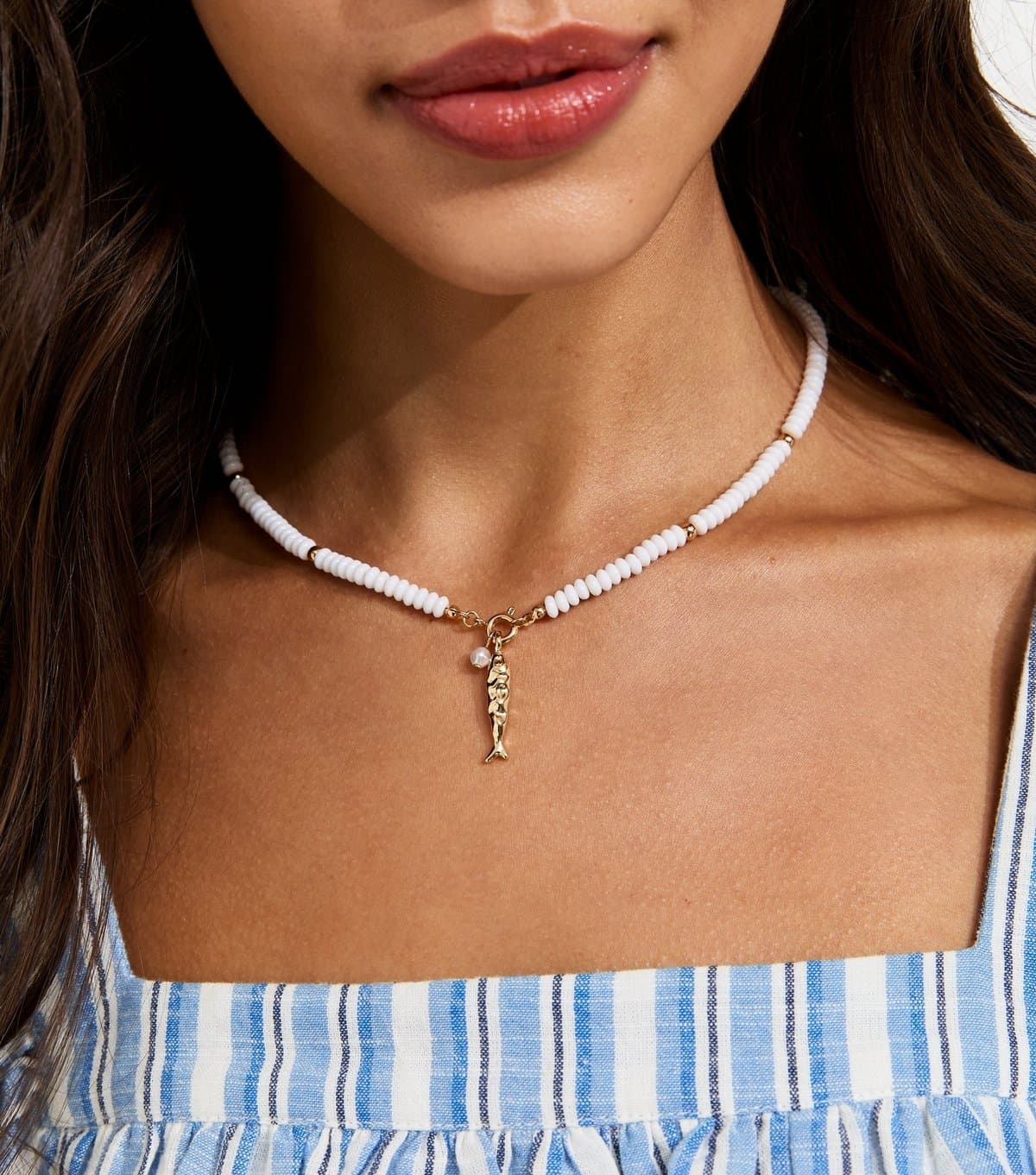 New Look New Look Gold Tone Pearl Beaded Fish Drop Necklace