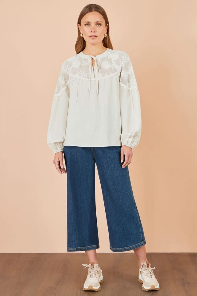 Yumi Yumi Women's Lace Relaxed Boho Shirt in Ivory - 3