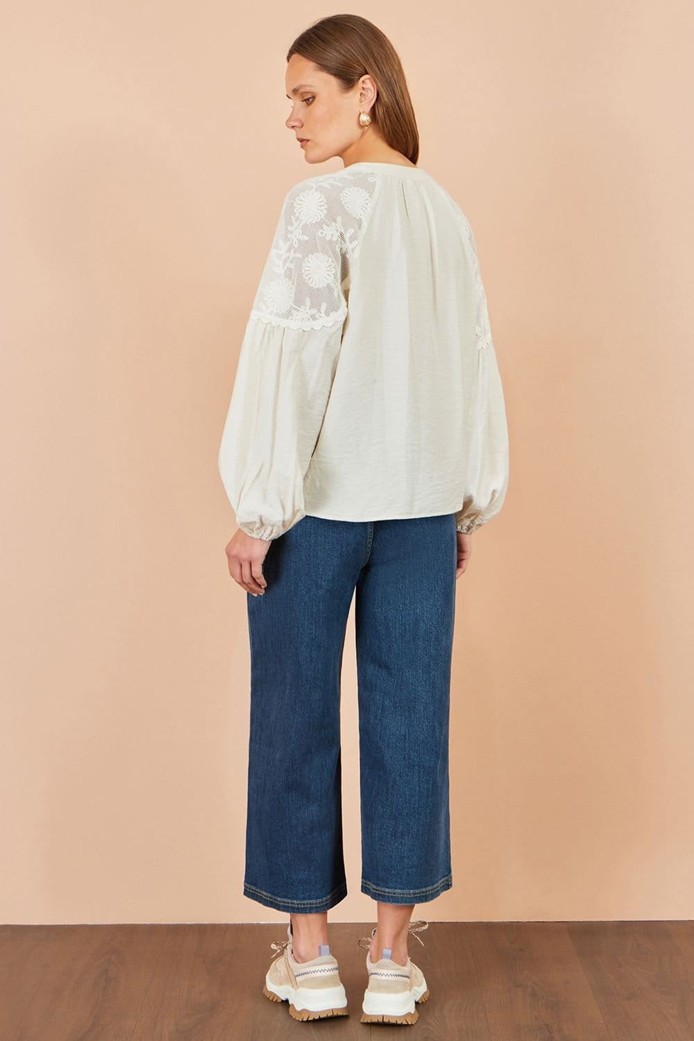 Yumi Yumi Women's Lace Relaxed Boho Shirt in Ivory - 4
