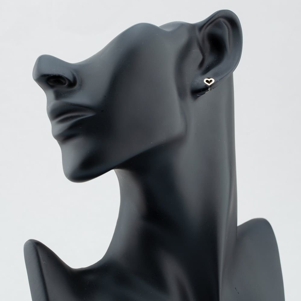 T.H.Baker T.H.Baker Women's 9ct Yellow Gold Contrasting Heart Stud Earrings 1.55.8883 - 3