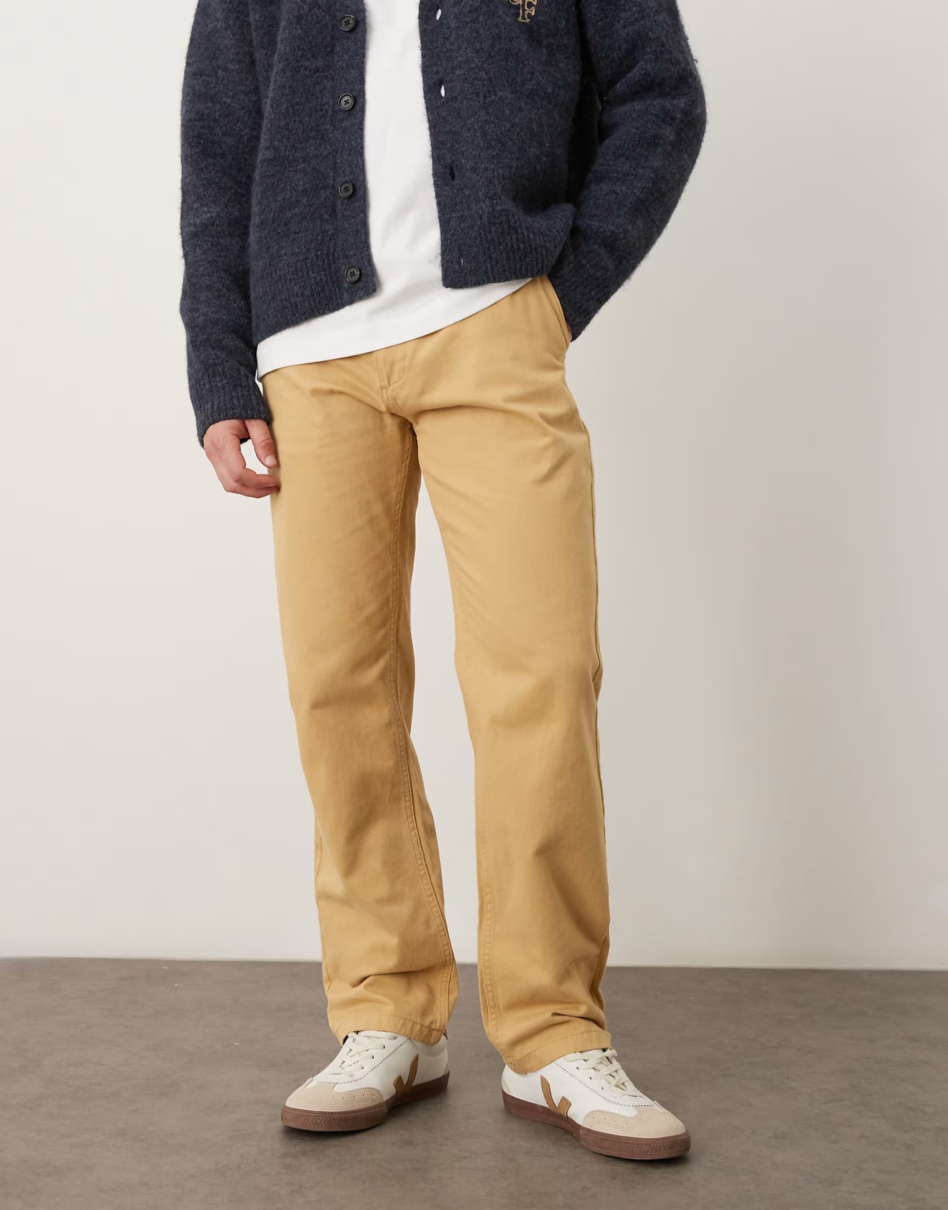 ASOS ASOS DESIGN straight fit chino in beige