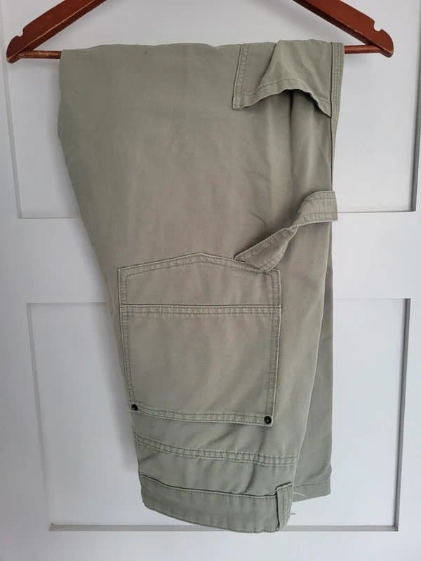 Bershka Bershka cargo trousers 31W