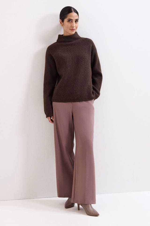 Phase Eight Phase Eight Women's Zoe Sweater in Dark Brown - 3