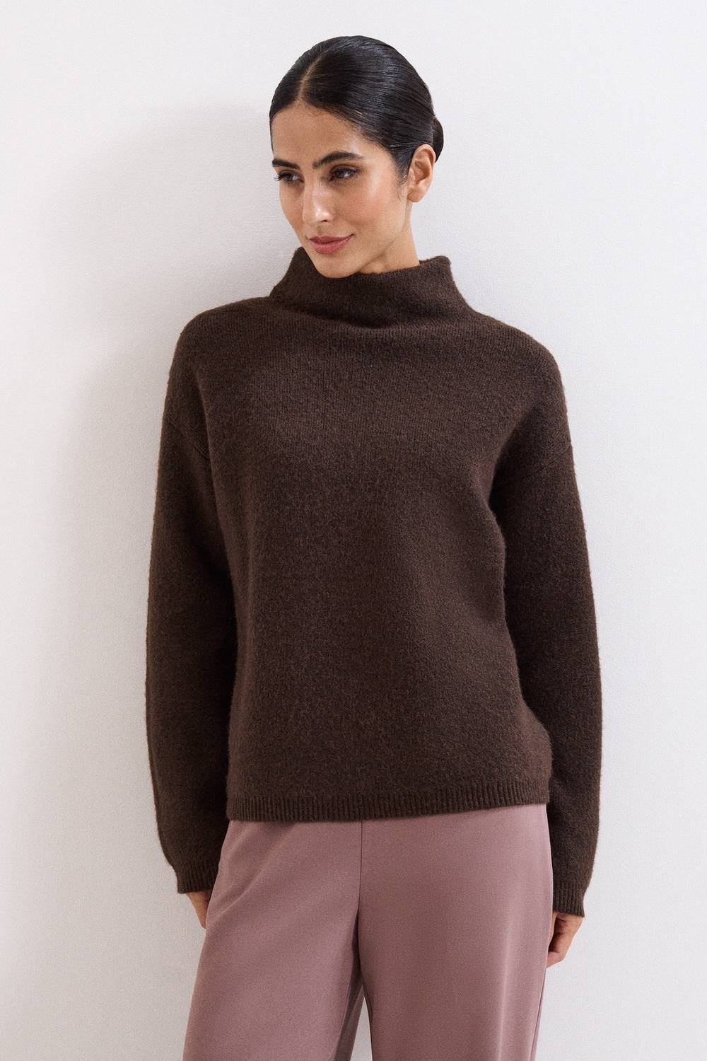 Phase Eight Phase Eight Women's Zoe Sweater in Dark Brown - 4