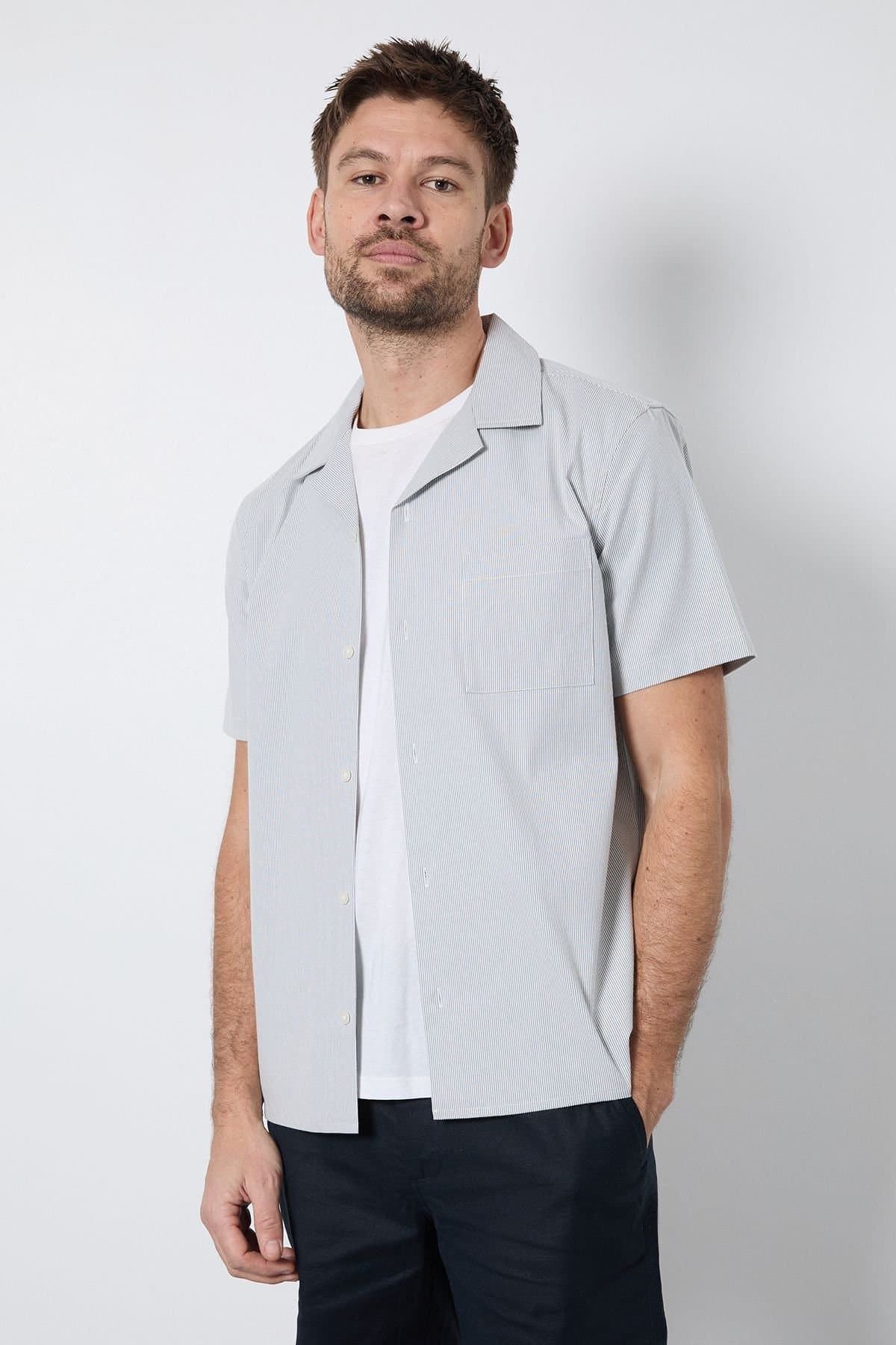 Burton Burton Men's Grey Stripe Short Sleeve Revere Collar Shirt