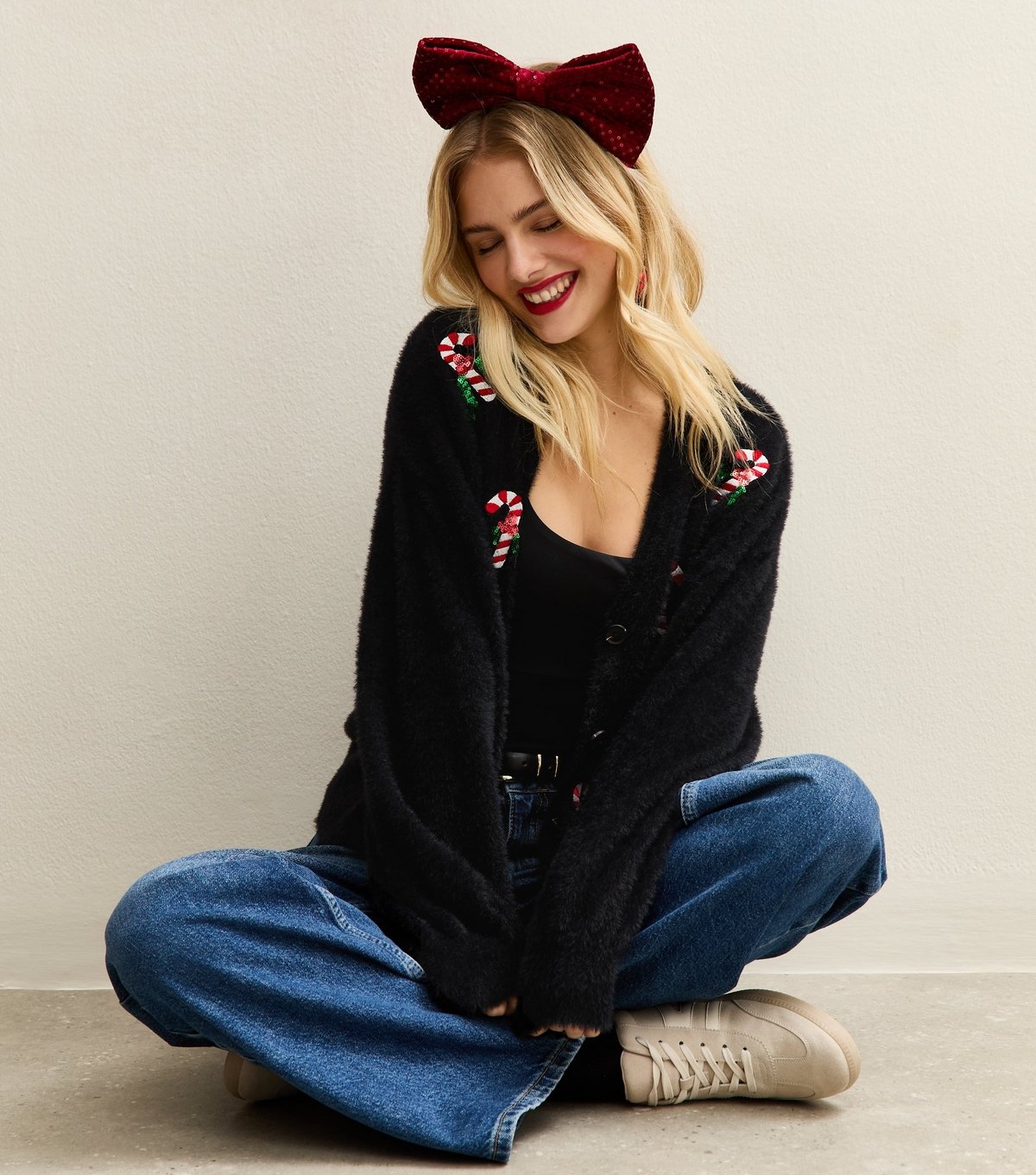 Sunshine Soul Women's Black Candy Cane Embroidered Cardigan Sunshine Soul New Look - 2