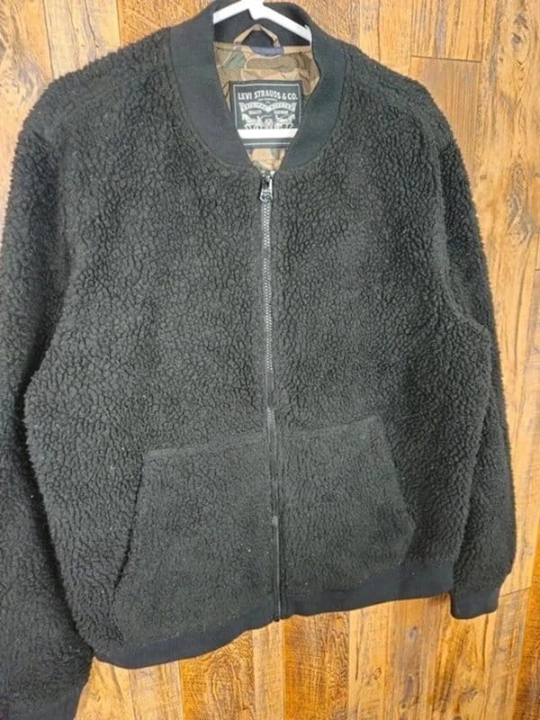 Levi's Sherpa Fleece Bomber Jacket - Black - Size L - Camo