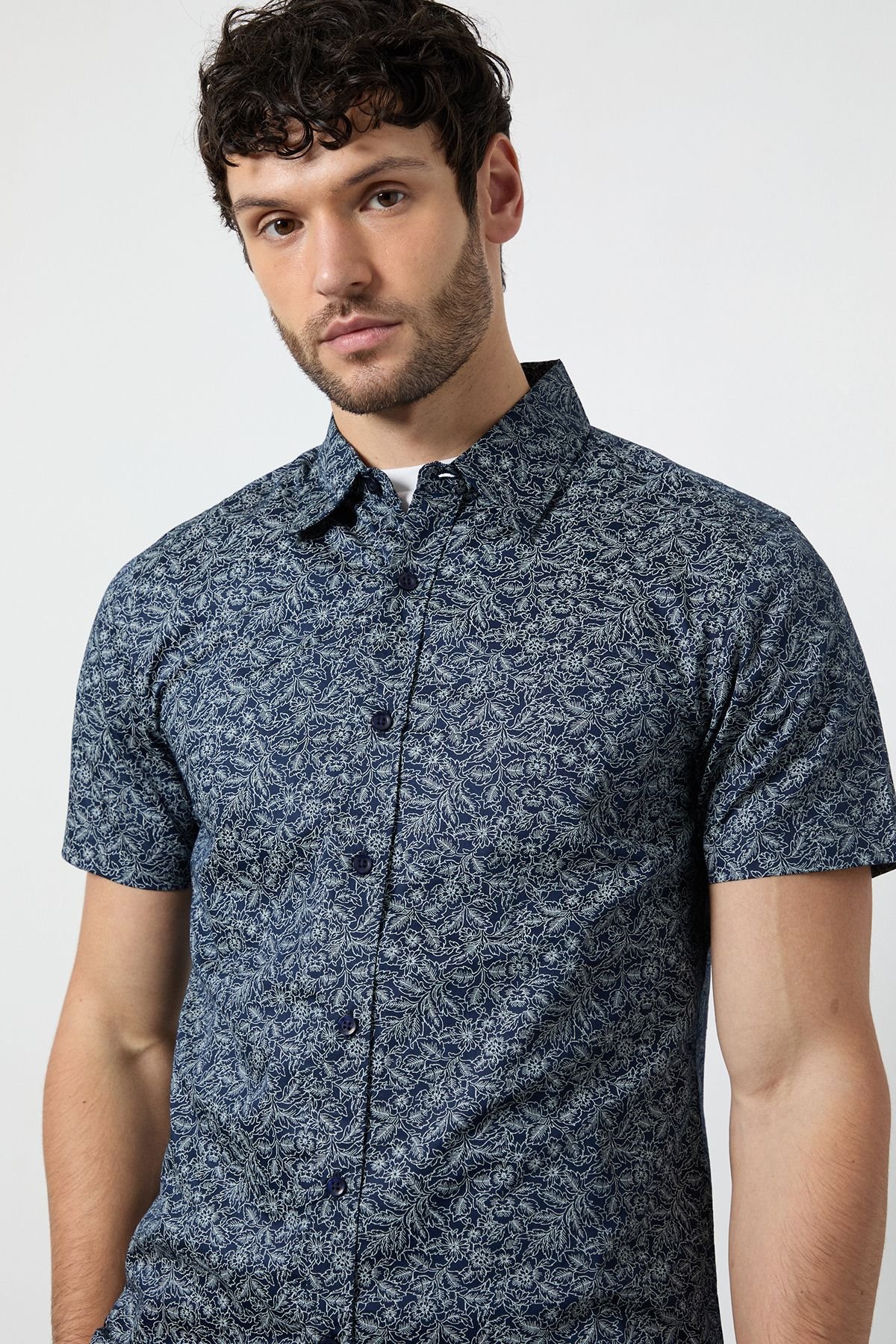 Burton Burton Men's Black Floral Print Short Sleeve Shirt - 4