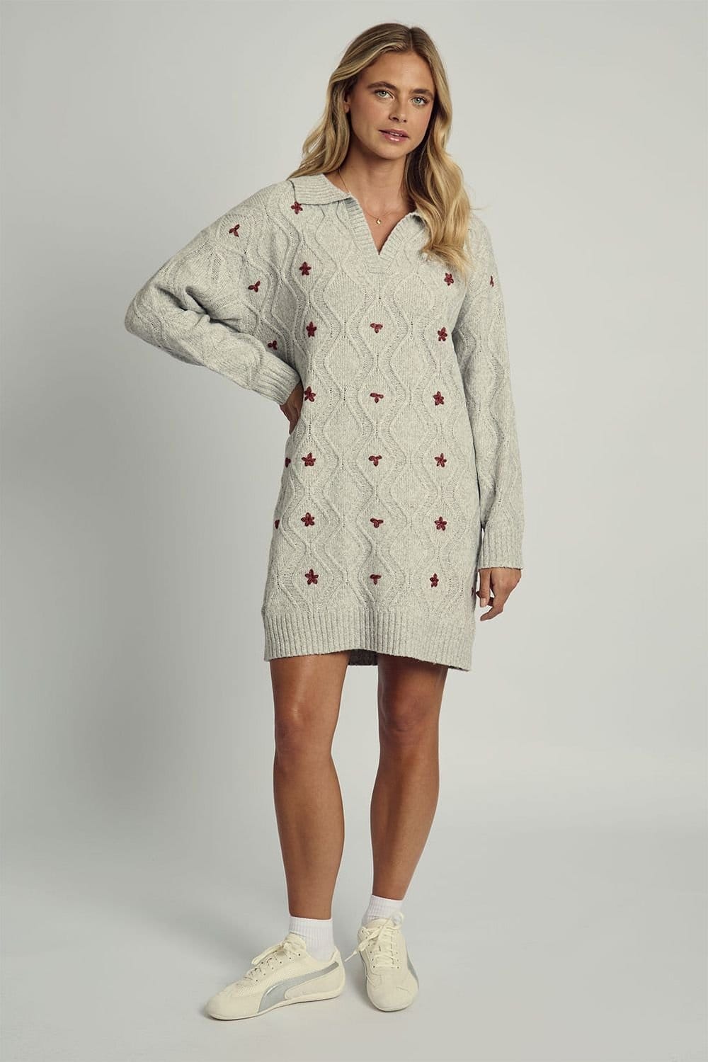 Native Youth Native Youth Women's Floral Embroidered V-Neck Knitted Jumper Mini Dress in Grey - 4