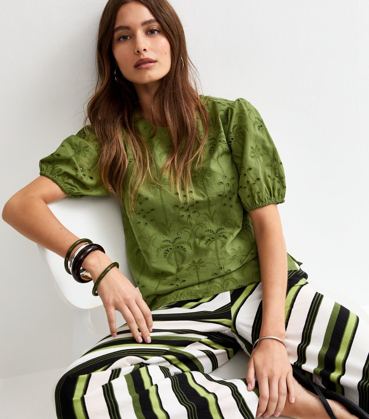 New Look Women's Dark Khaki Palm Cutwork Puff Blouse New Look