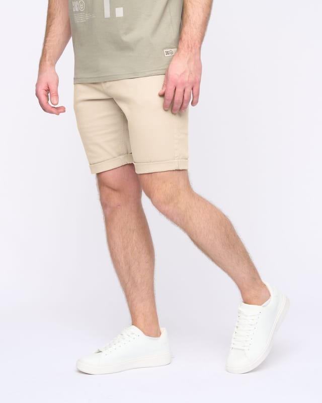 Duck&Cover Duck&Cover Moreshore Men's Lightweight Stretch Canvas Chino Shorts with Secure Penny Pocket in Stone - 2