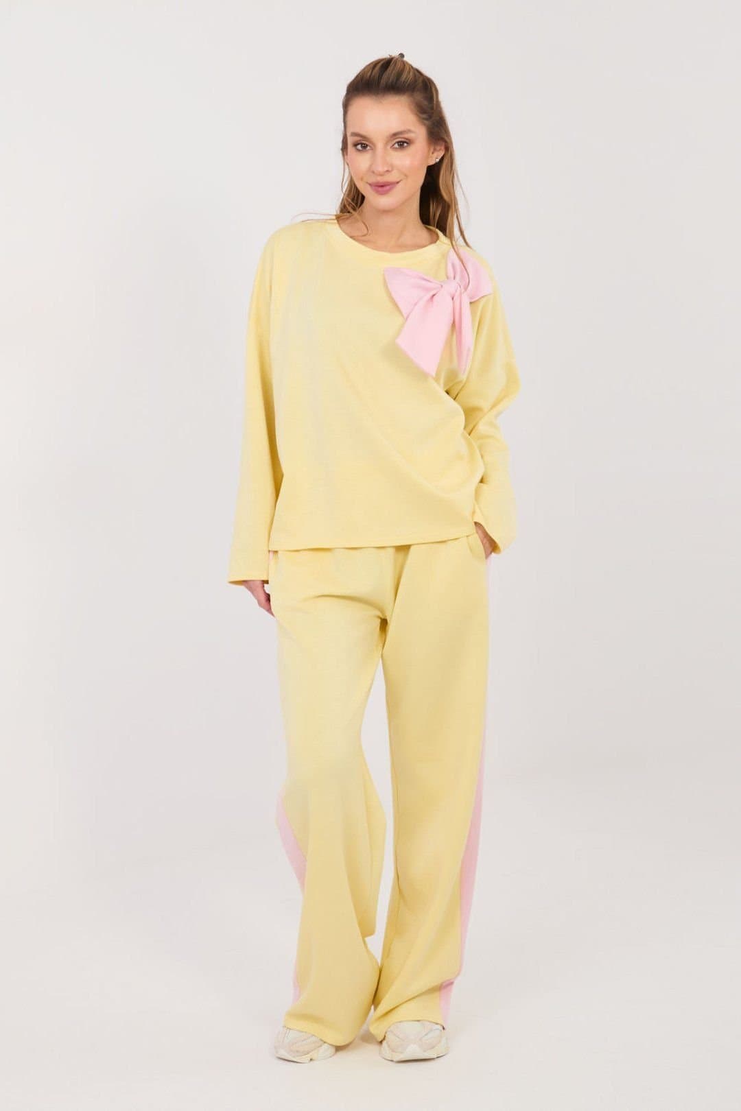 Love Lace Love Lace Women's Casual Bow Front Wide Leg Tracksuit Set in Yellow