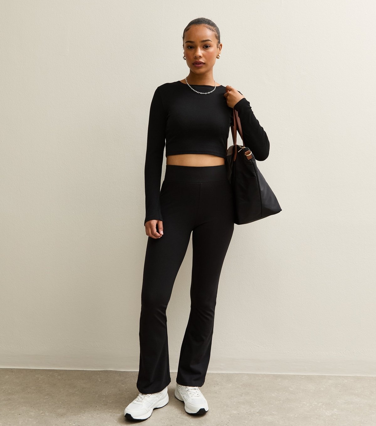 New Look Women's Petite Black Crew Neck Long Sleeve Top New Look - 3