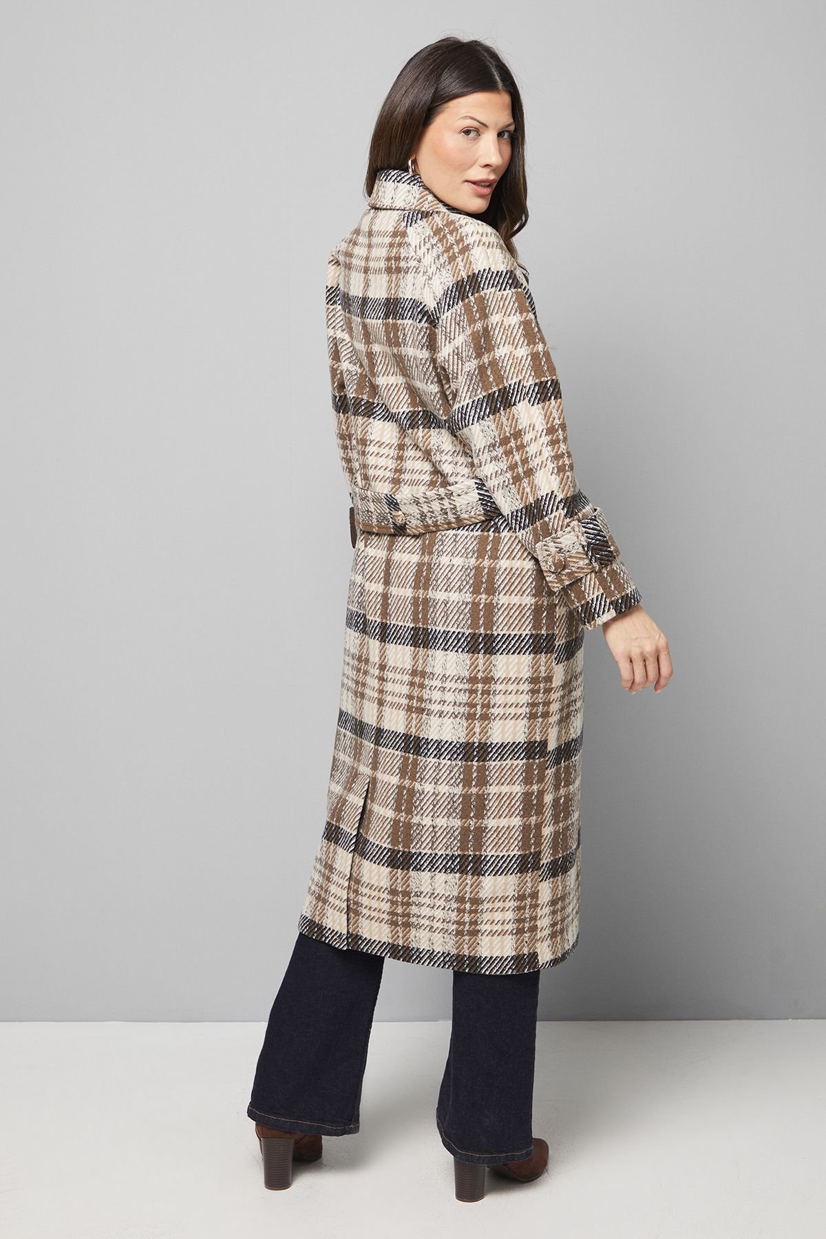 Wallis Wallis Women's Button Through Check Coat in Brown - 3