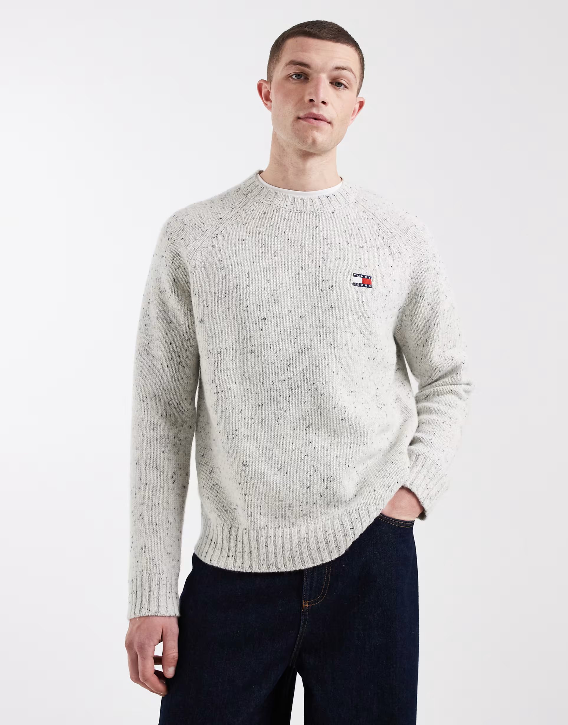 ASOS Tommy Jeans chest flag logo speckle jumper in white - 1