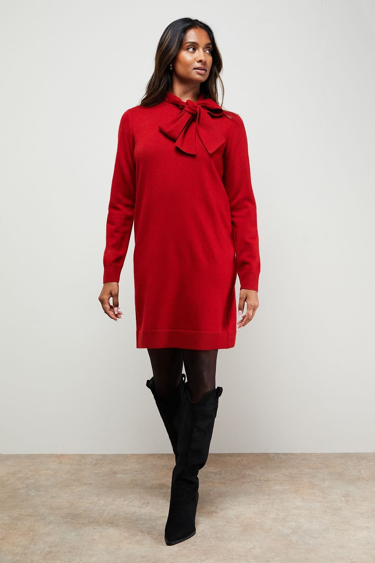 Oasis Oasis Women's Pussy Bow Knitted Mini Dress in Red