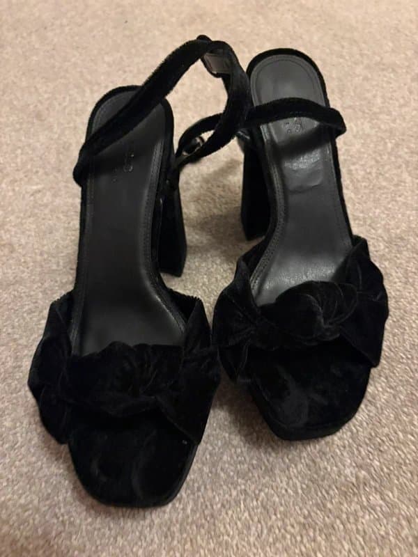 ASOS ASOS platform velvet heels