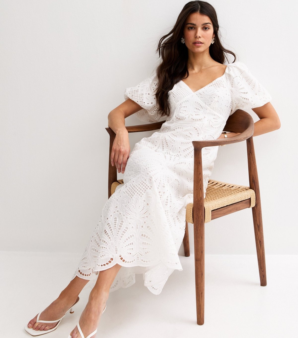 New Look Women's White Cutwork Tie Back Midi Dress New Look - 3