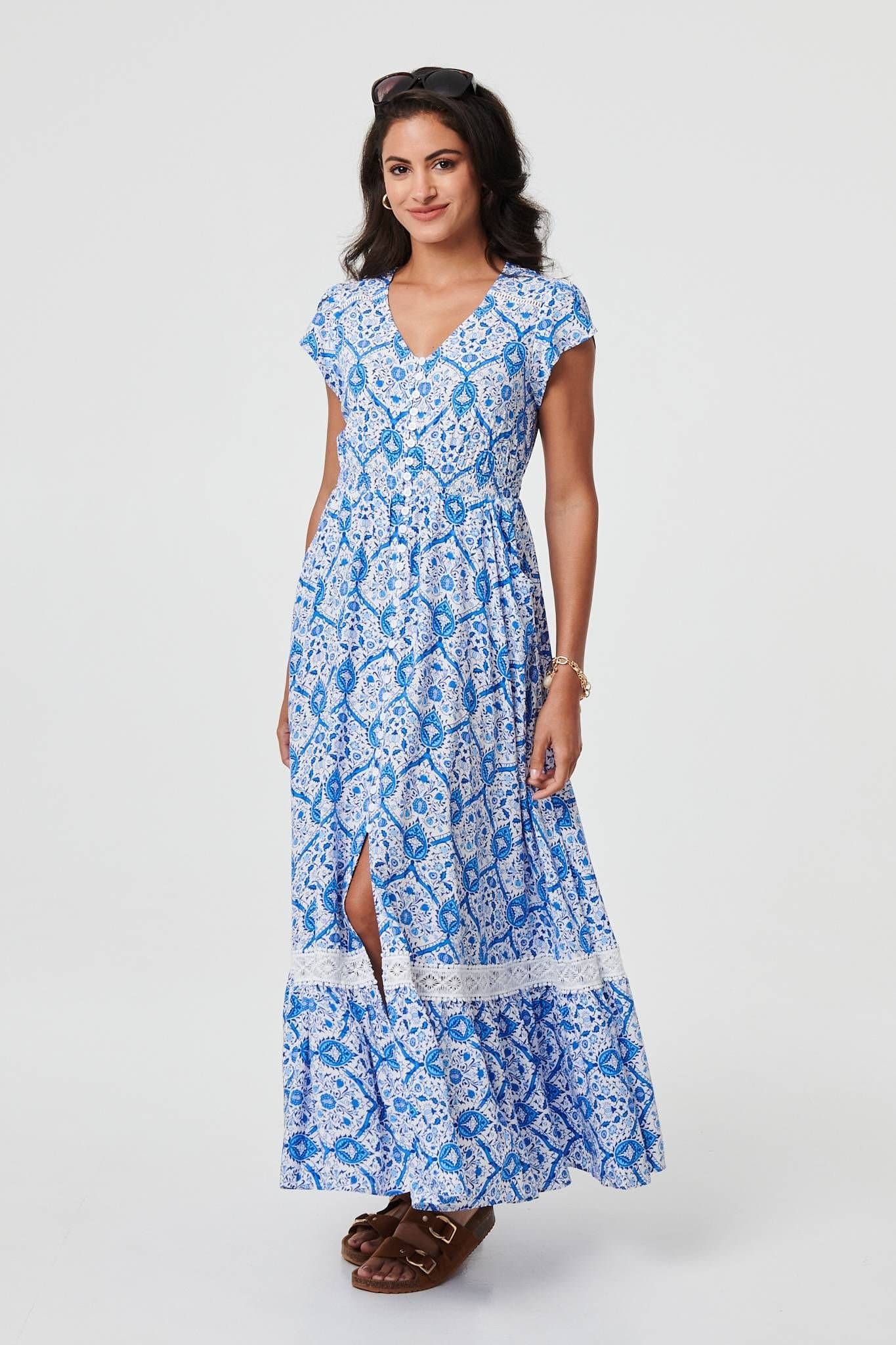 Izabel London Izabel London Women's Mosaic Print Cap Sleeve Maxi Dress in Blue