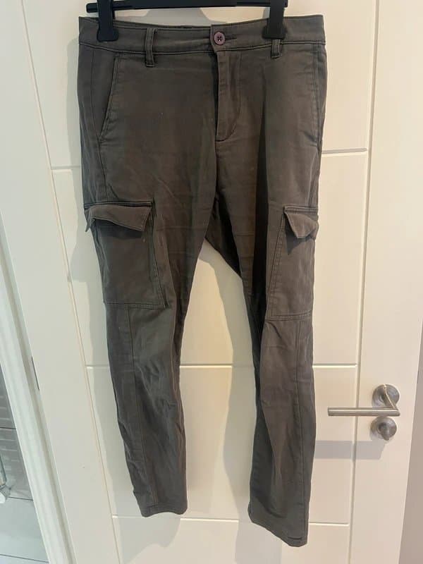 New Look Grey new loom cargo pants in a 30/32