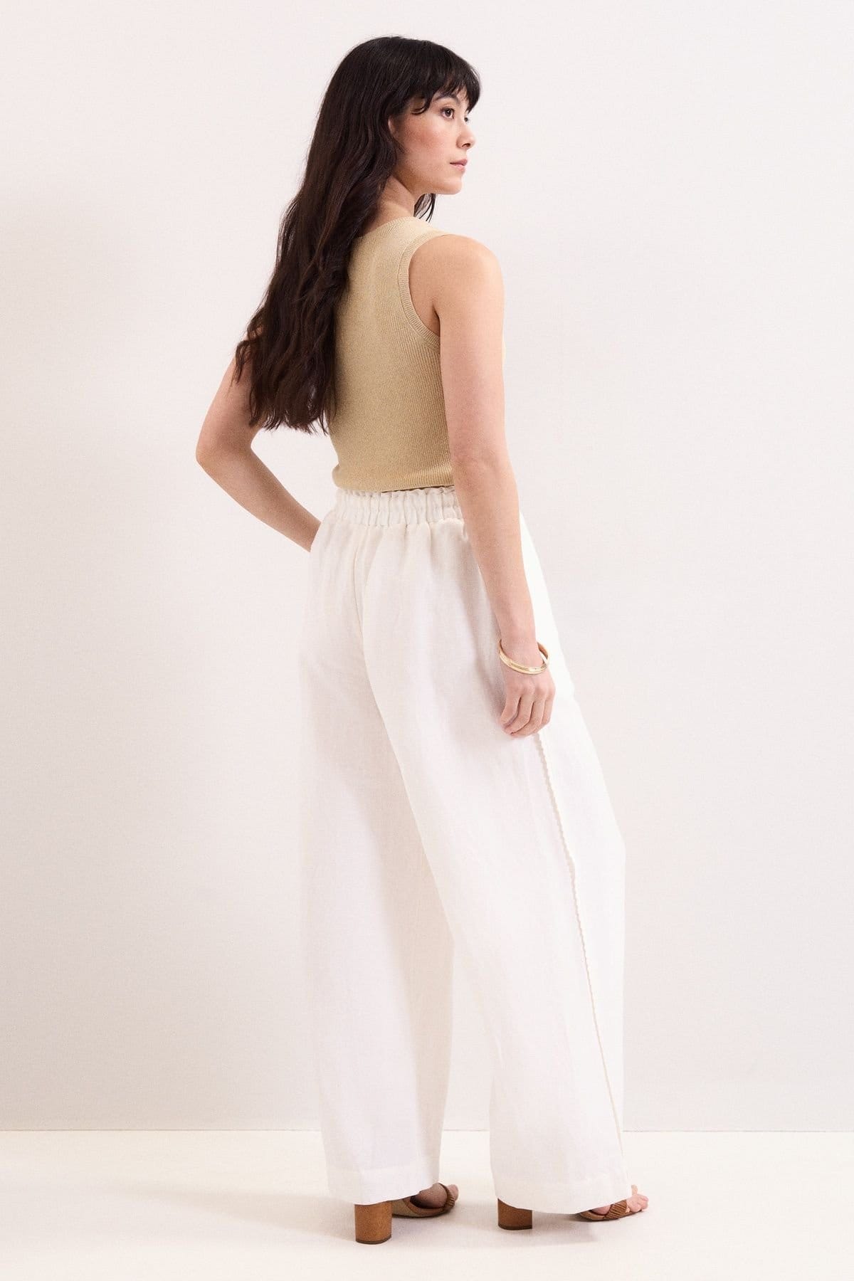 Phase Eight Phase Eight Women's Rowan Wide Leg Linen Trousers in Natural White - 4