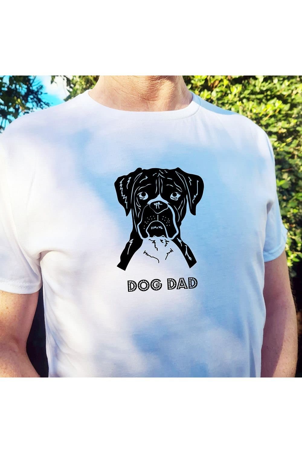 Afewhometruths Afewhometruths Men's Boxer Dog Dad T-Shirt in White