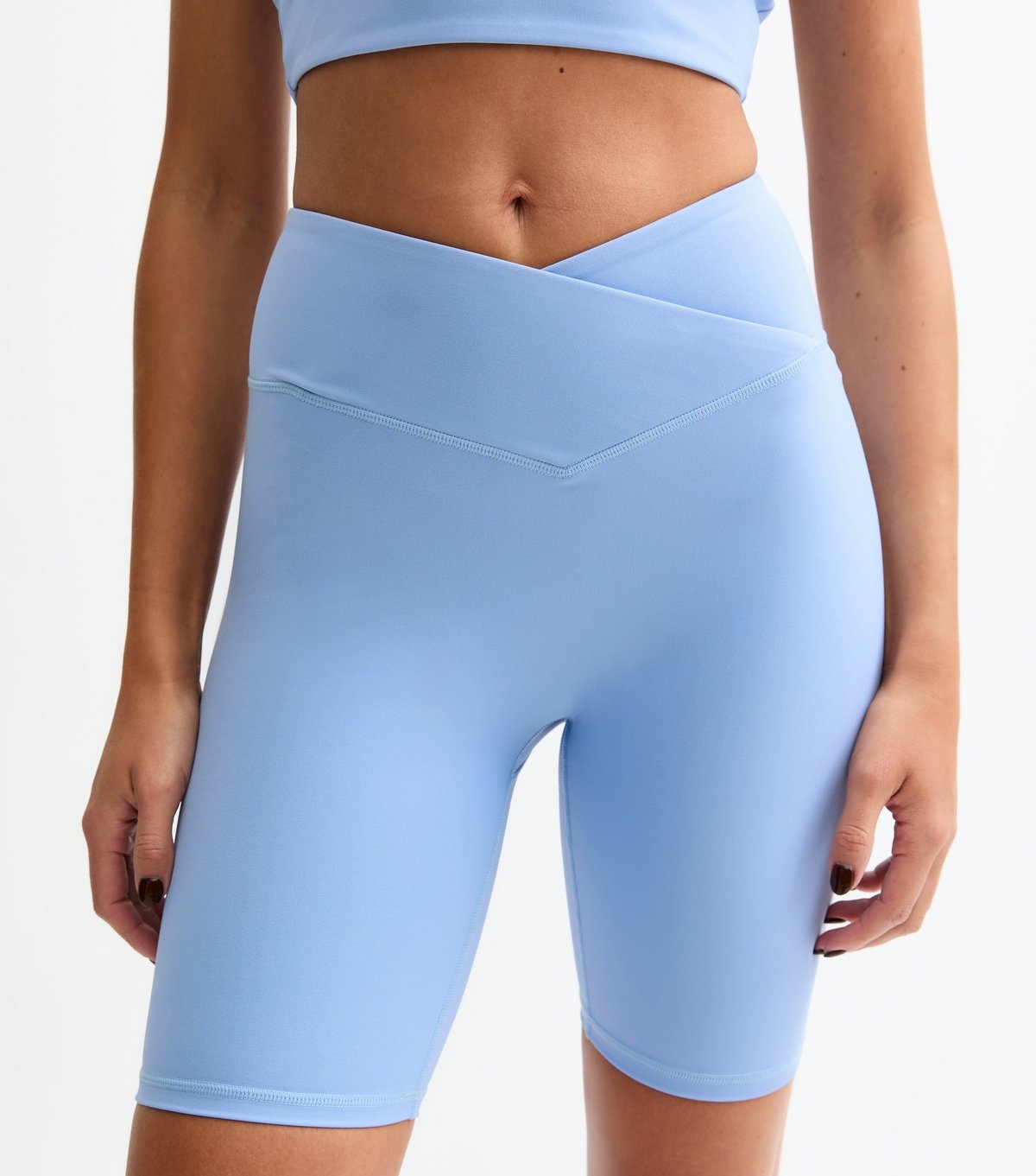 Rise Women's by Zara McDermott Light Blue Stretch Crossover Front Shorts Rise New Look - 3