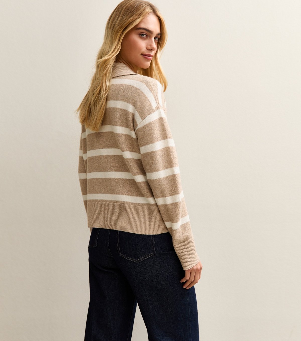 New Look Women's Brown Striped Open Collar Polo Jumper New Look - 4