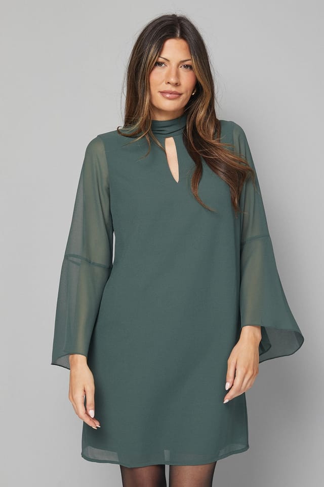 Wallis Wallis Women's Chiffon Neck Shift Dress in Emerald - 2