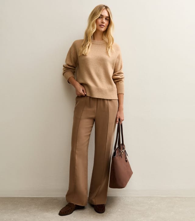 New Look Women's Camel Crew Neck Jumper New Look - 3