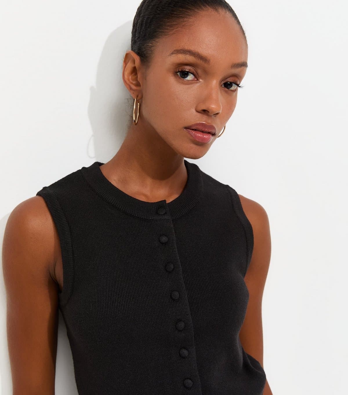New Look Women's Black Compact Knit Button Through Waistcoat New Look