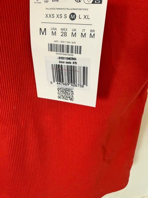 Bershka Berserk brands new crop tops