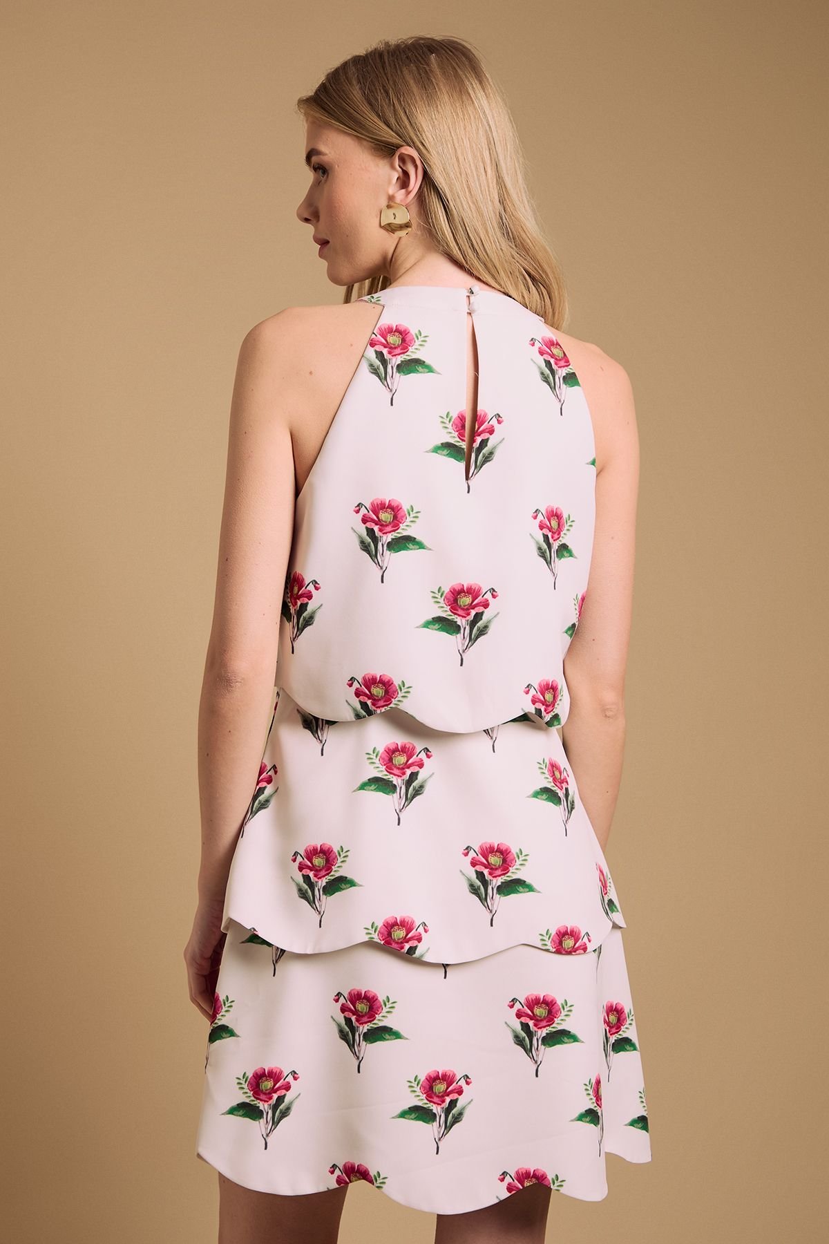 Oasis Oasis Women's Scallop Tier Mini Halterneck Dress in Ivory - 3