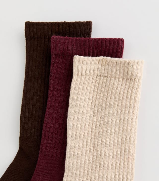 New Look Pack of 3 Burgundy Tube Socks New Look - 2