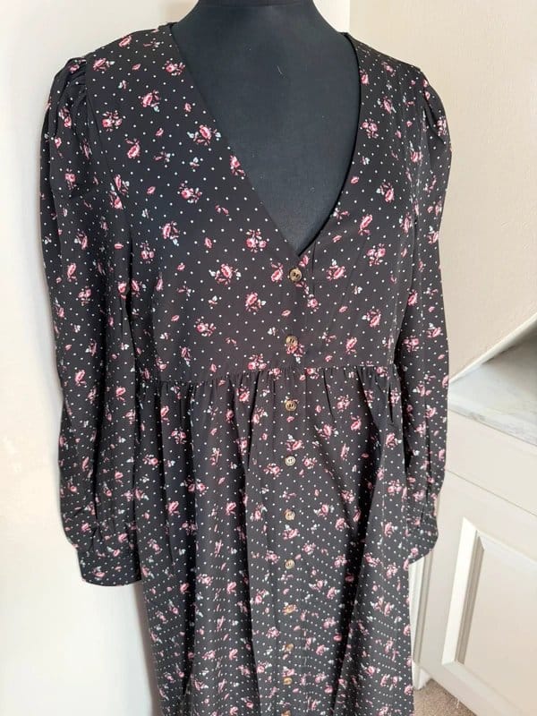In The Style In The Style Stacey Solomon Black Pink Floral & Polka Dot Maxi Summer Dress Size 14 New with Tags - 1