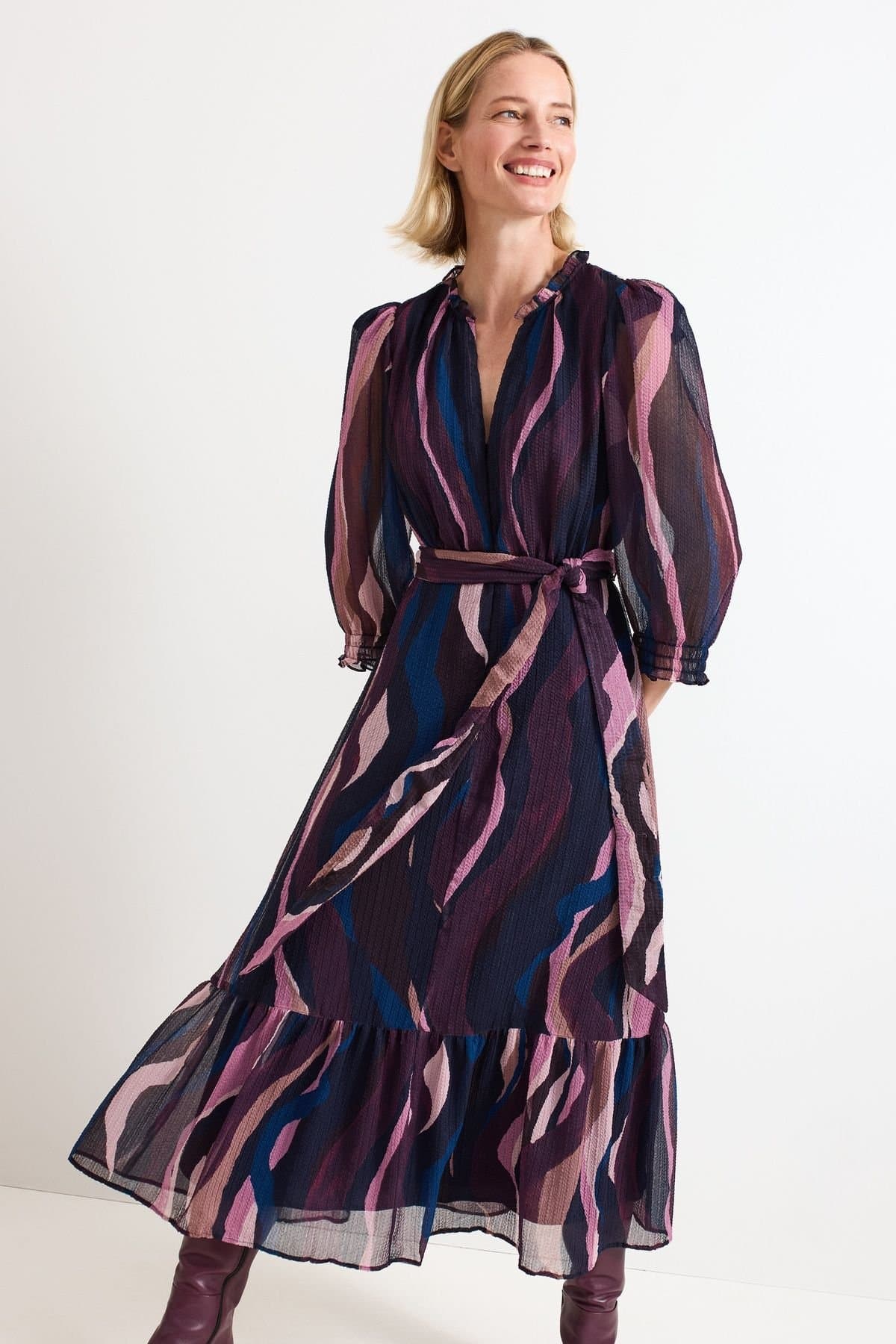 Phase Eight Phase Eight Women's Carra Swirl Puff Sleeve Midi Dress in Dusty Pink